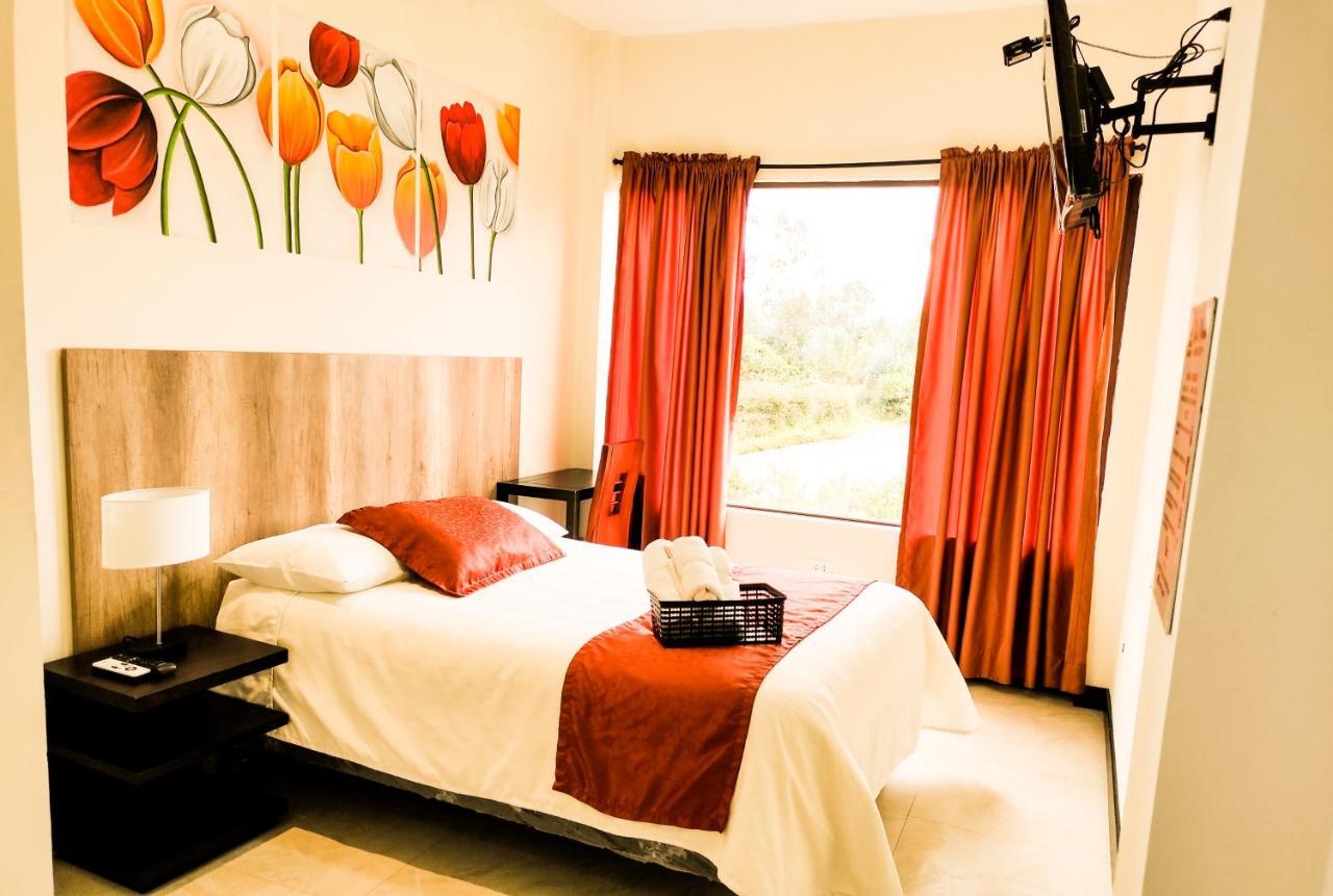 טבבלה Hotel Las Mercedes Airport-Quito מראה חיצוני תמונה