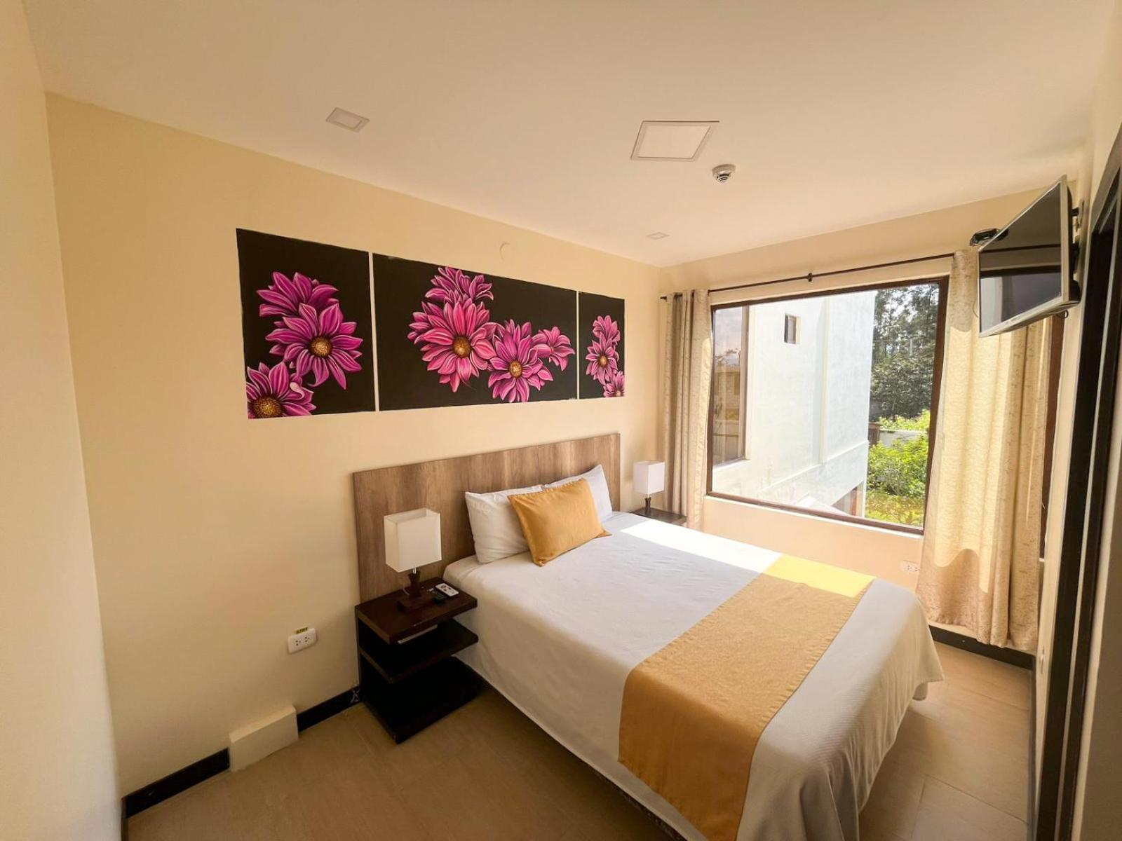 טבבלה Hotel Las Mercedes Airport-Quito מראה חיצוני תמונה