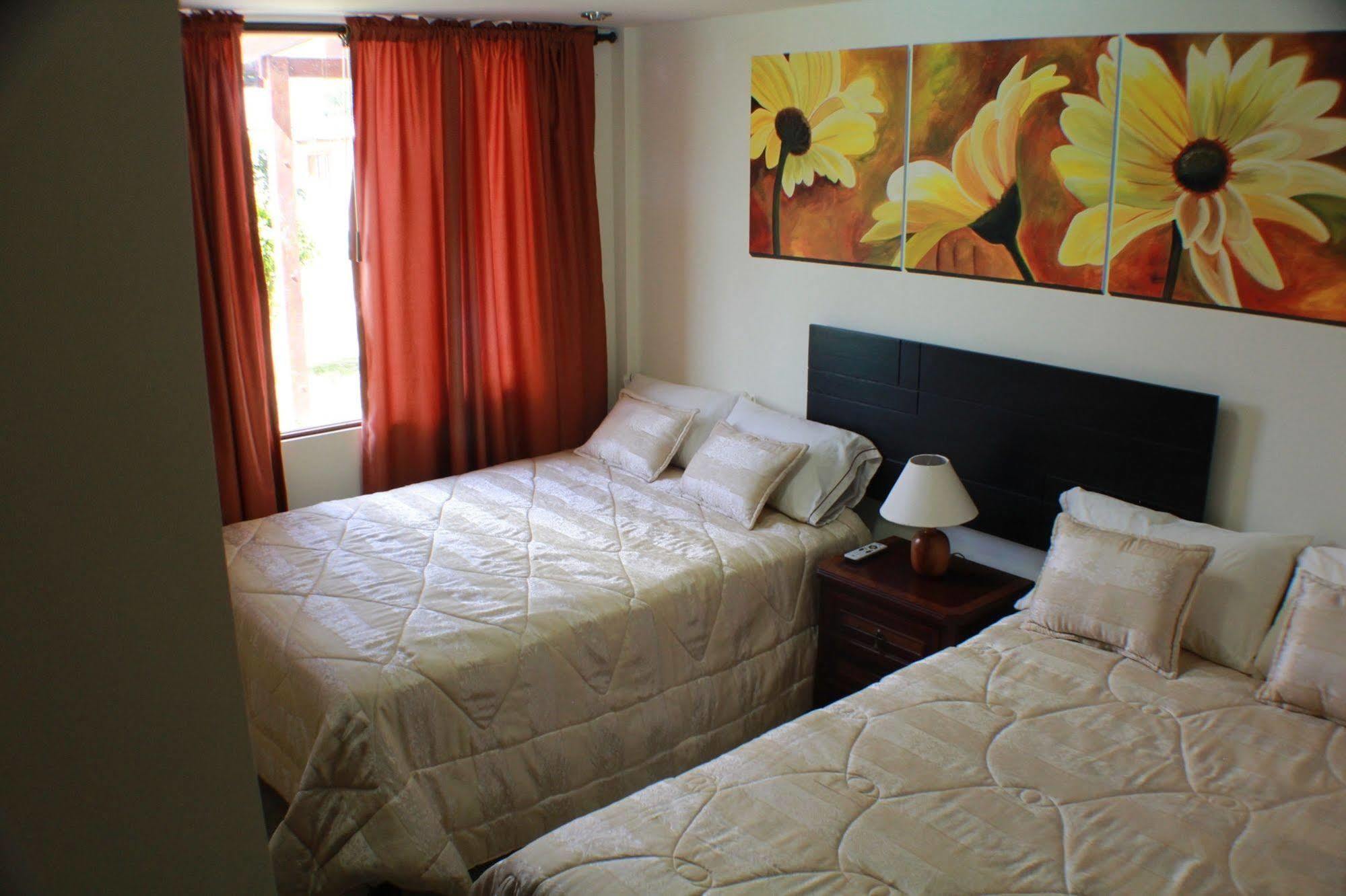 טבבלה Hotel Las Mercedes Airport-Quito מראה חיצוני תמונה